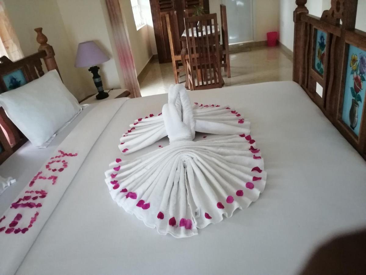 Zanzibar Salhiya Lodge מראה חיצוני תמונה